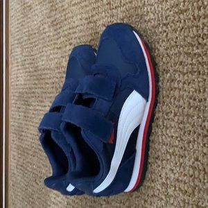 Boys Puma sneakers